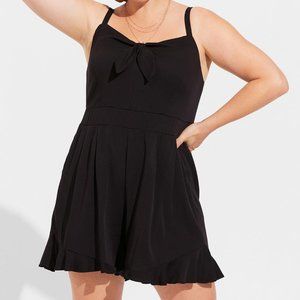 NWT Torrid Challis Tie-Front Romper